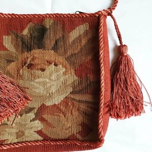 Vintage Tapestry Velvet Rose Pattern Crossbody Bag